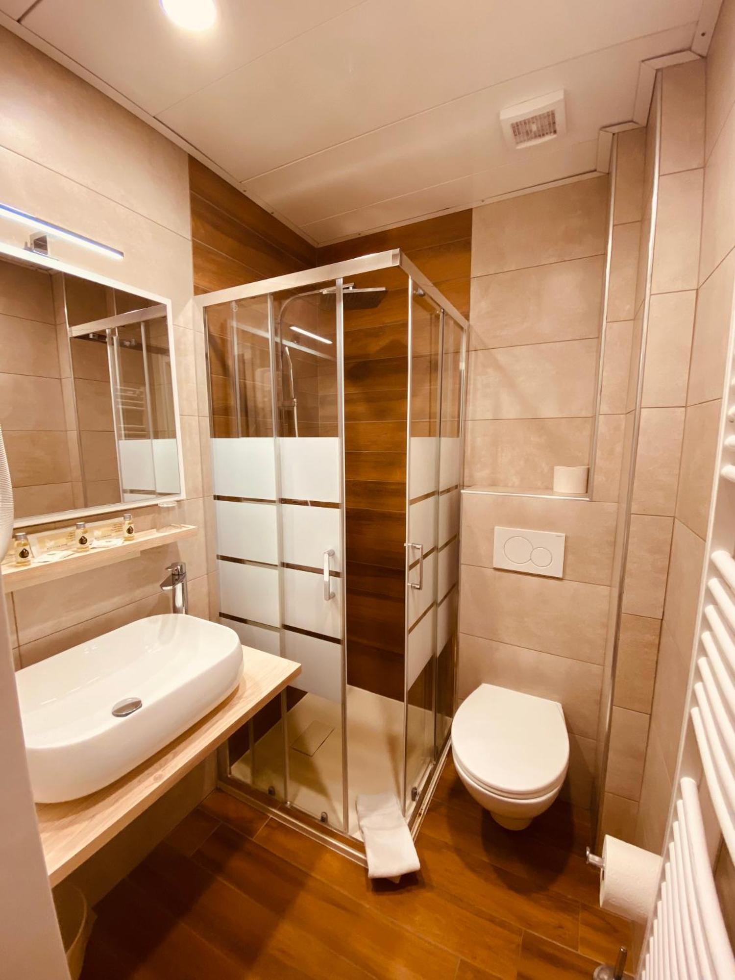 Hotel Garni Montaldi Muralto Kültér fotó
